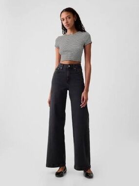 GAP Black High-Rise Stride Ankle Wide Leg Jeans
